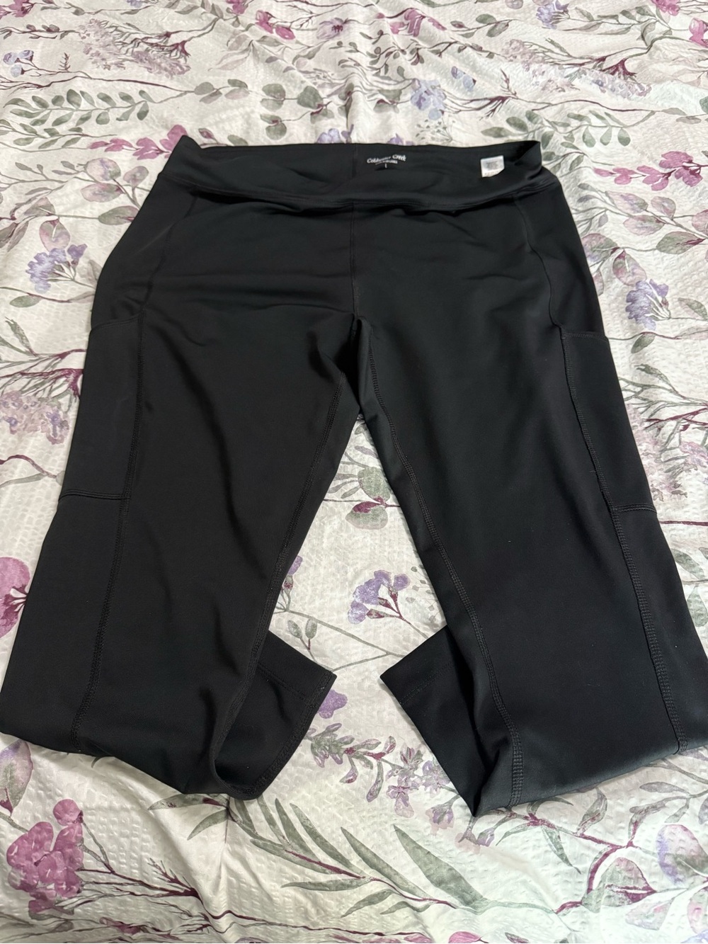 Coldwater Creek Black High-Rise Leggings with Side Pockets